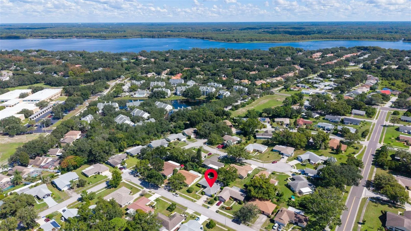 1743 MACDONNELL DR