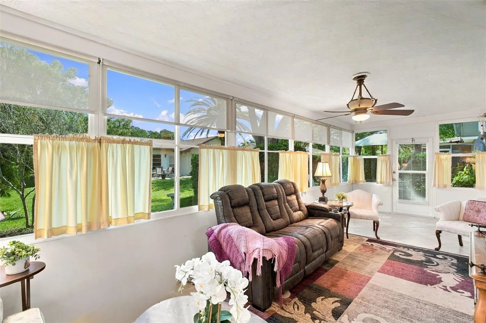 1743 MACDONNELL DR