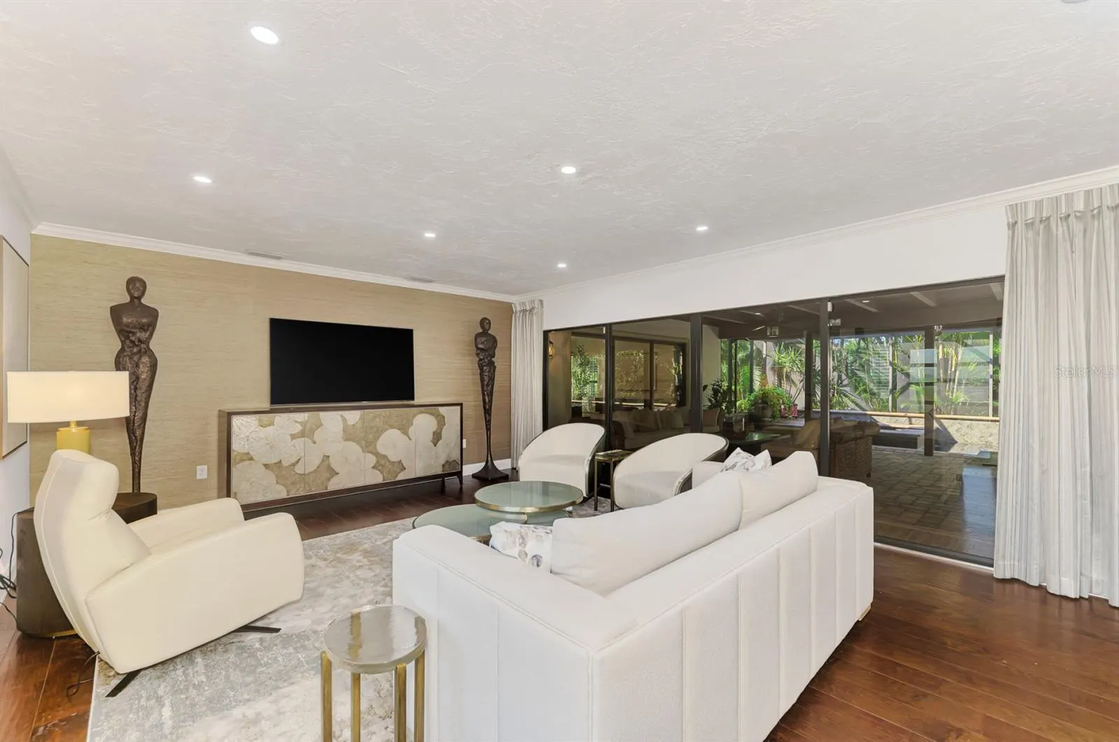 1474 LANDVIEW LN