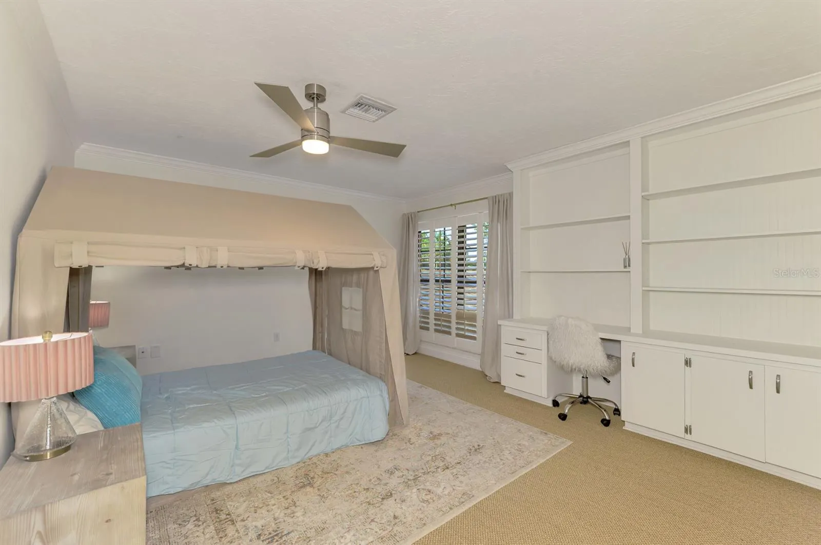 1474 LANDVIEW LN