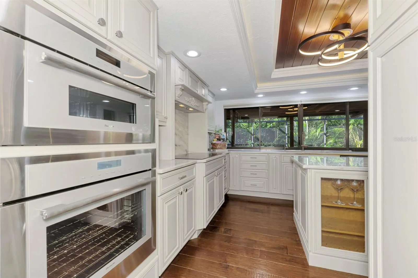 1474 LANDVIEW LN