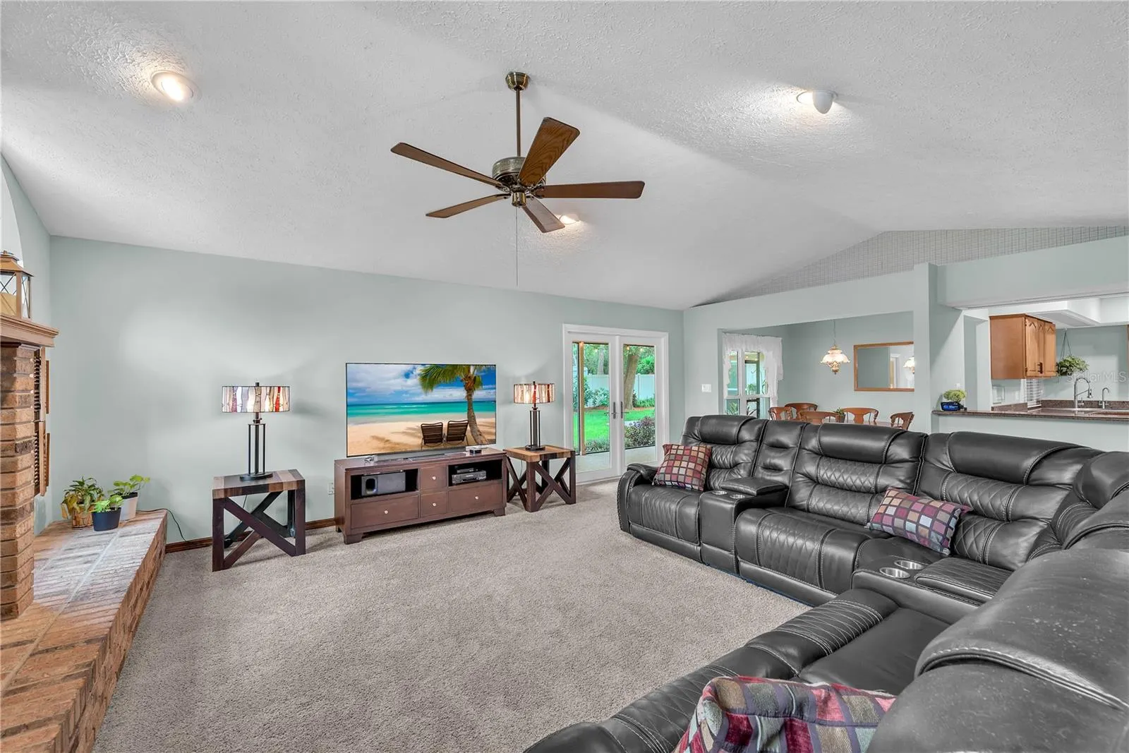 2421 OAK LANDING DR