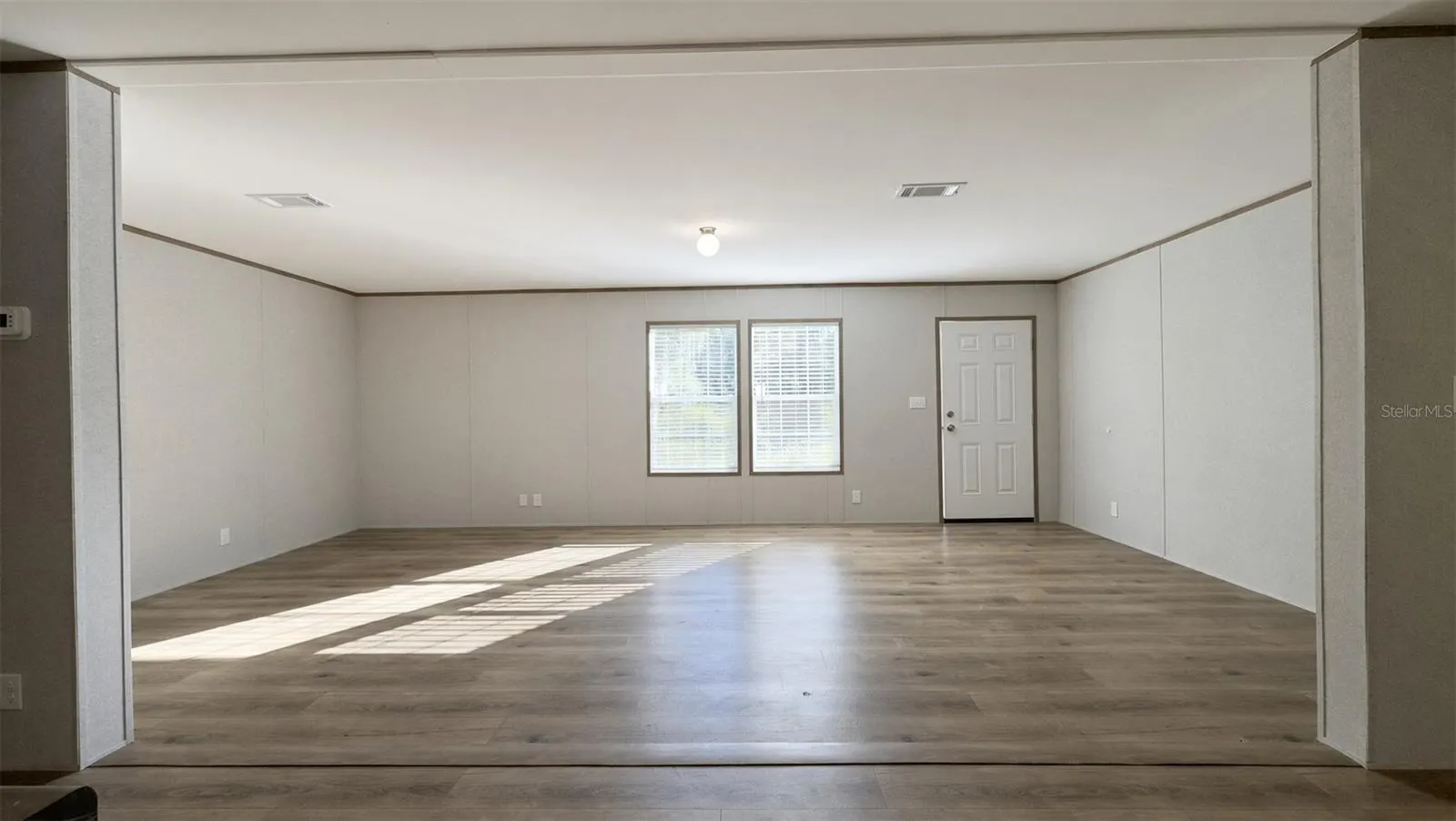 12015 WESTBAY AVE
