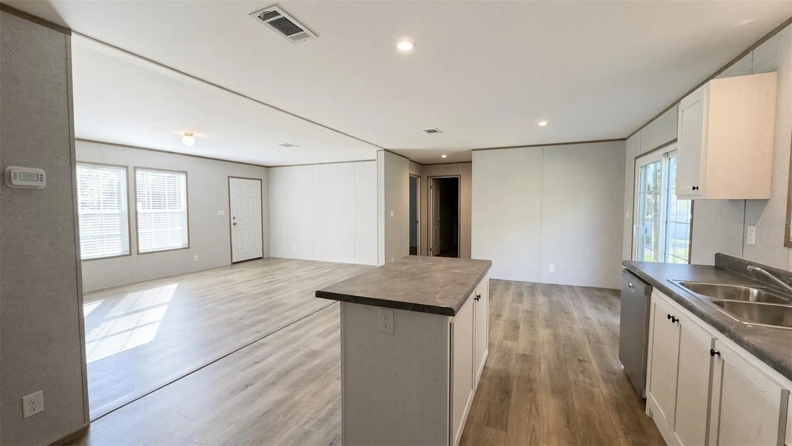 12015 WESTBAY AVE