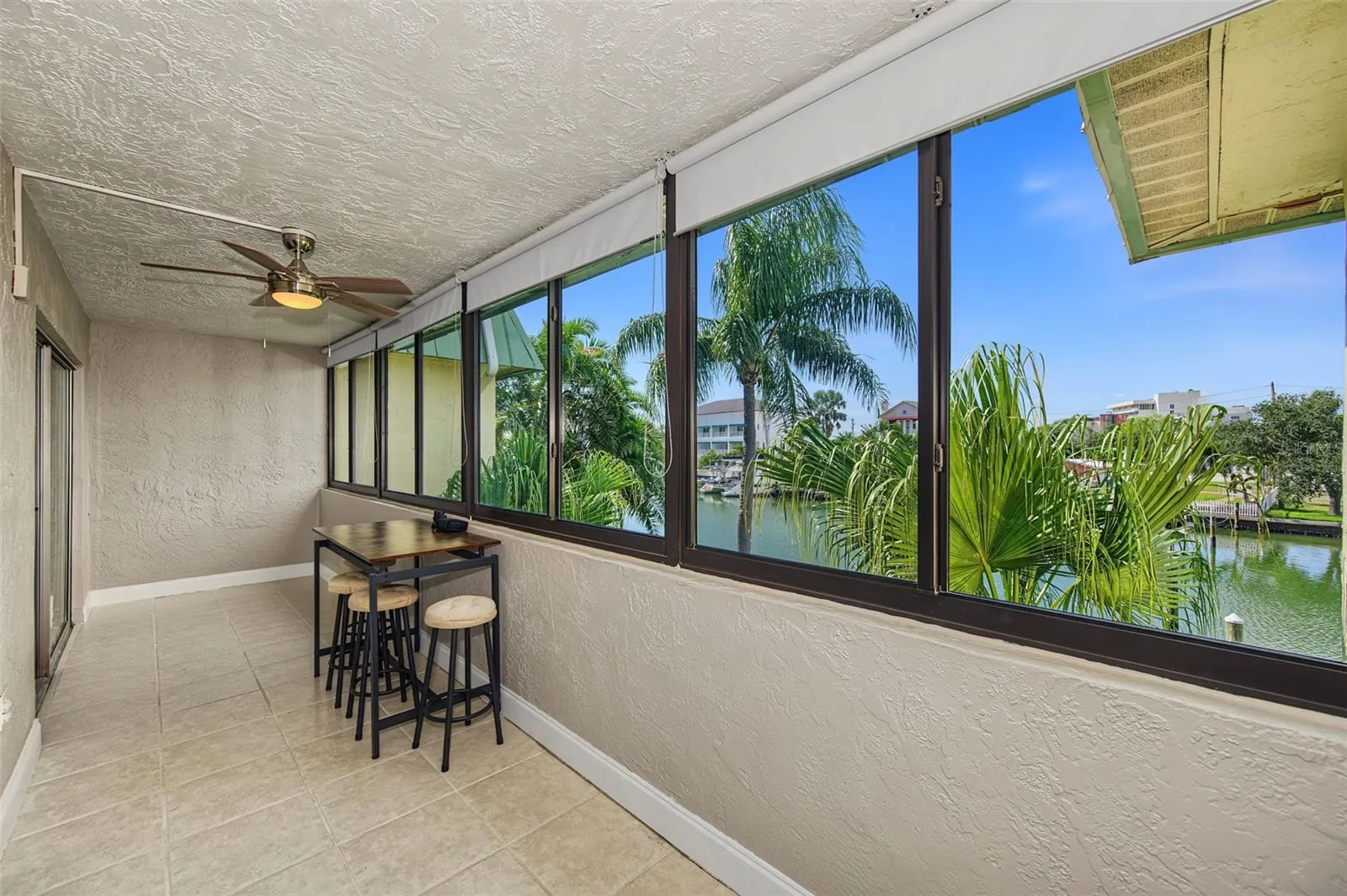 12000 CAPRI CIR S #20 #20