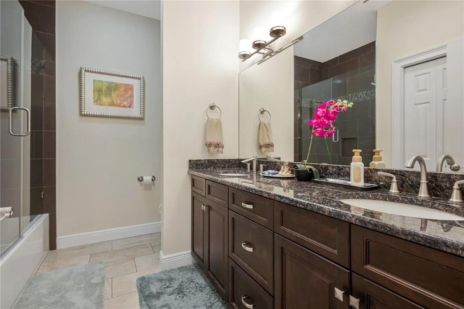 829 DATE PALM LN