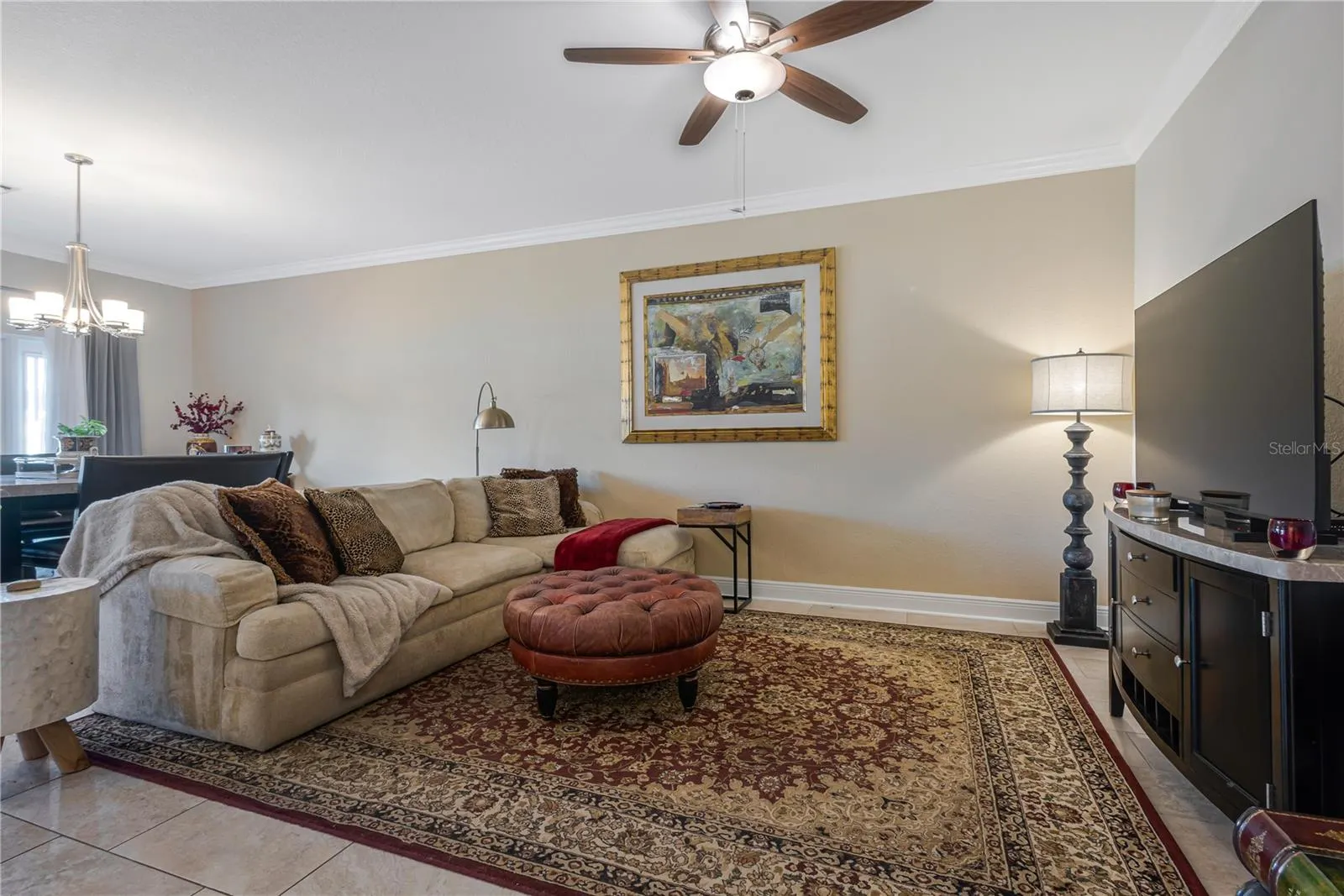 829 DATE PALM LN