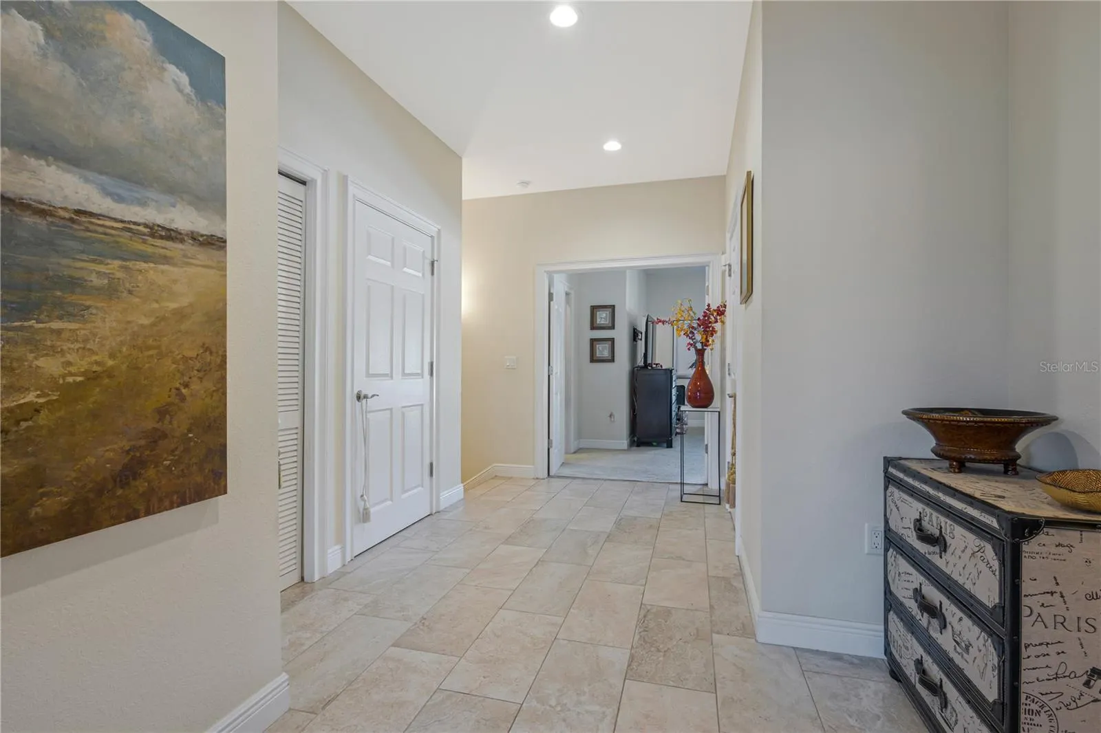 829 DATE PALM LN