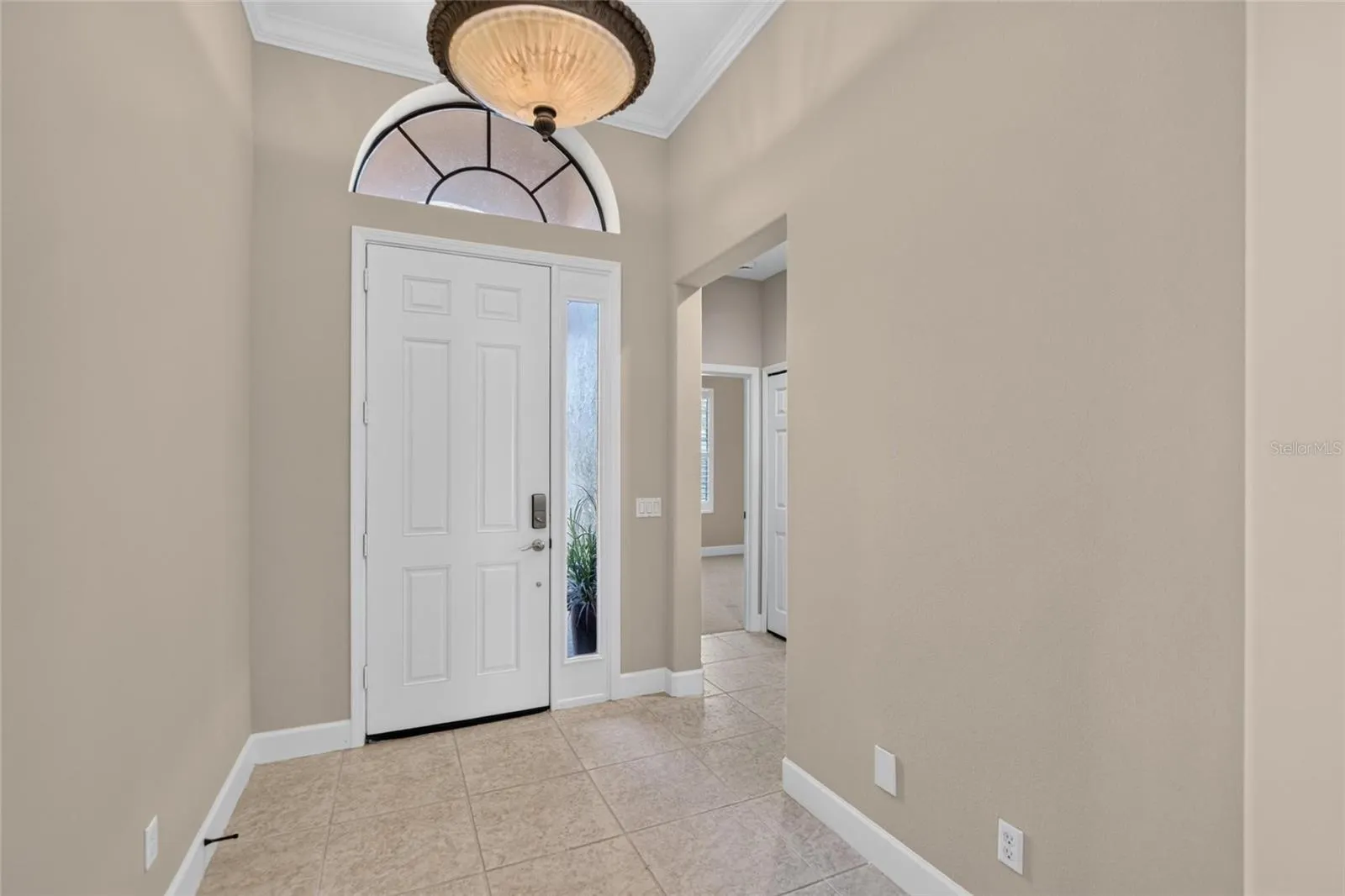 213 SILVER FALLS DR
