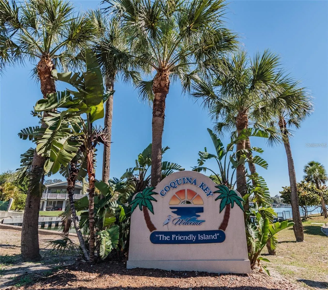 4151 NEPTUNE DR SE