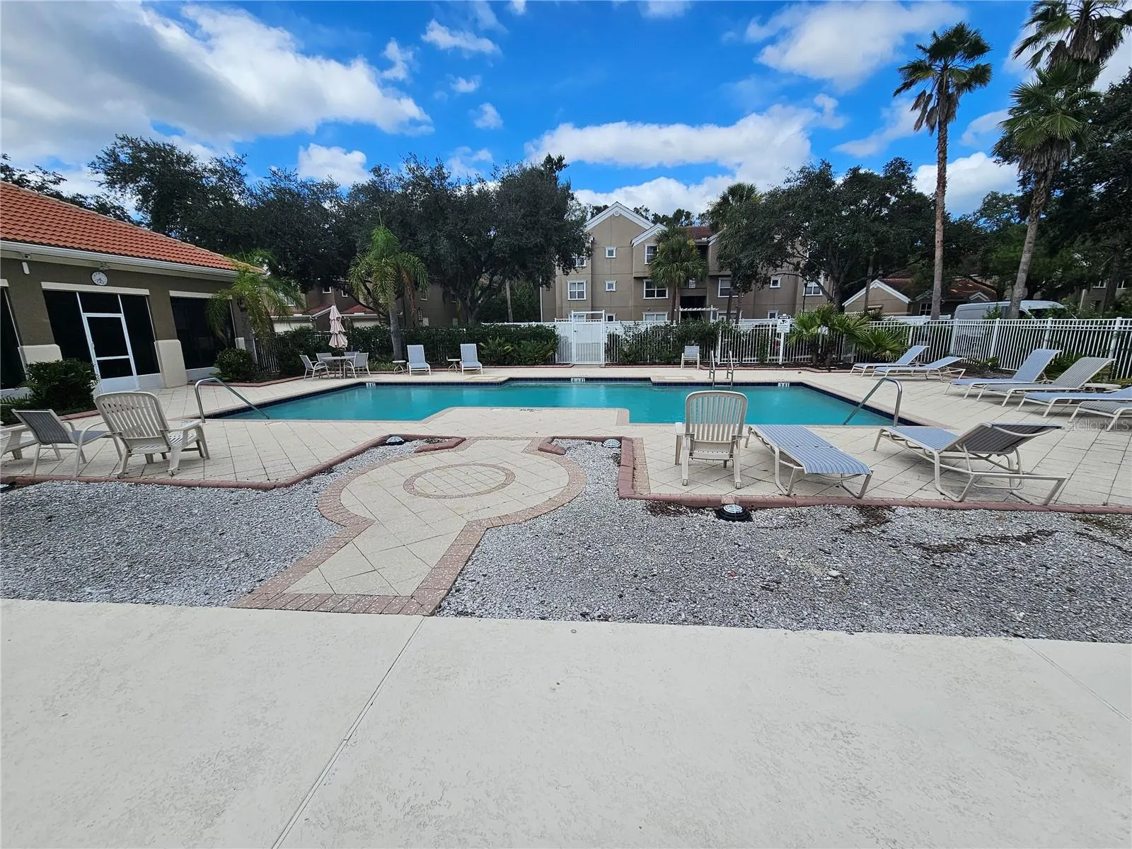 15215 AMBERLY DR #1009 #1009