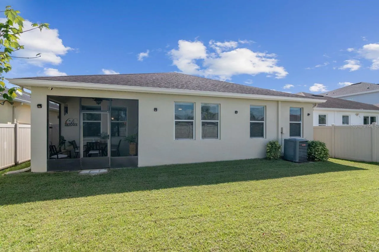 11143 SPRING POINT CIR