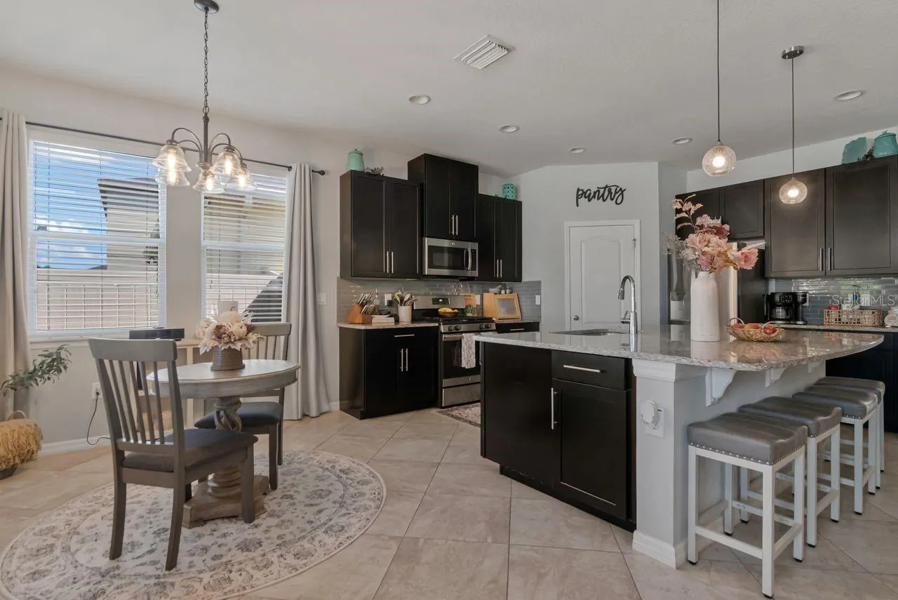 11143 SPRING POINT CIR