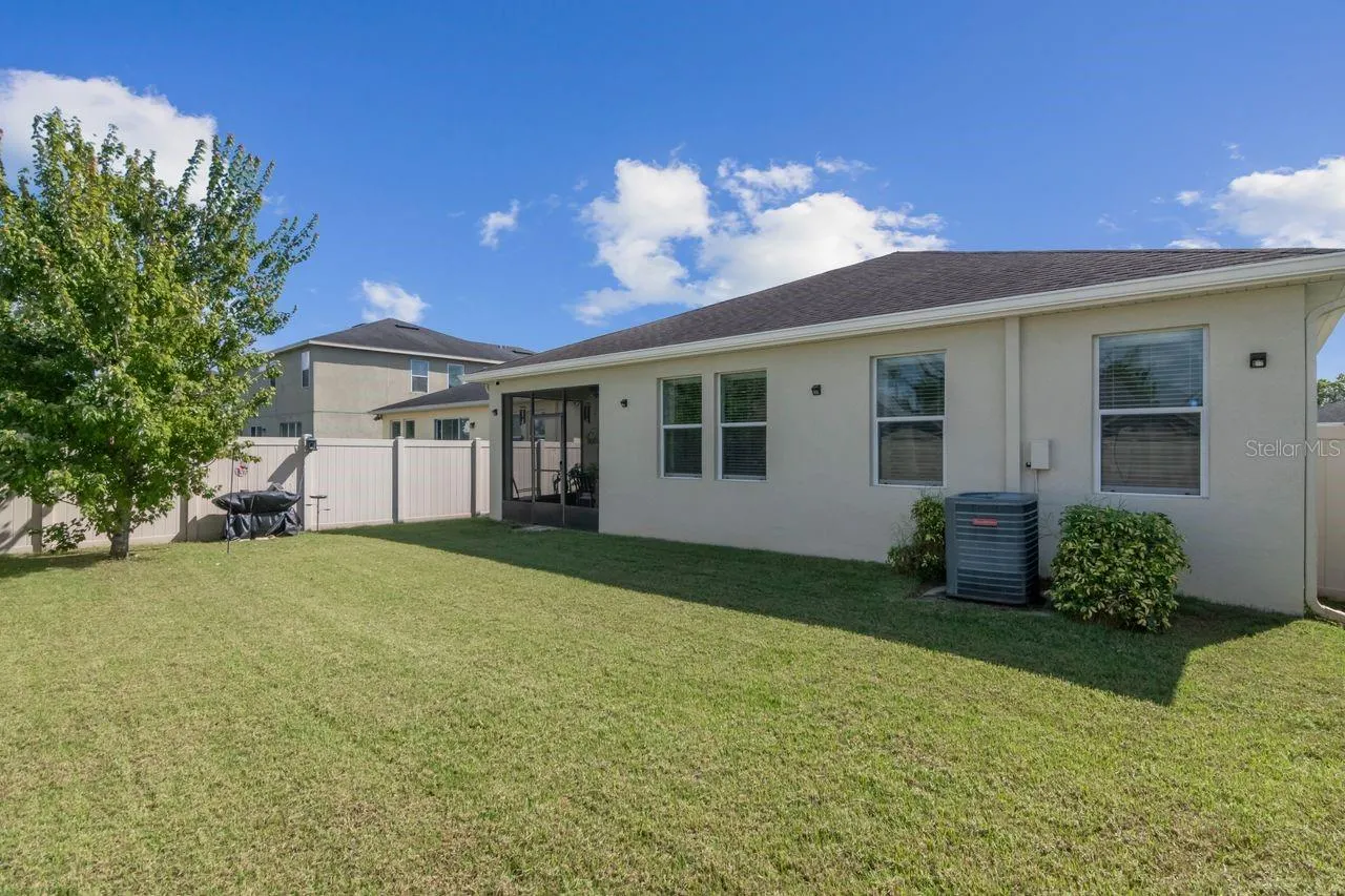 11143 SPRING POINT CIR