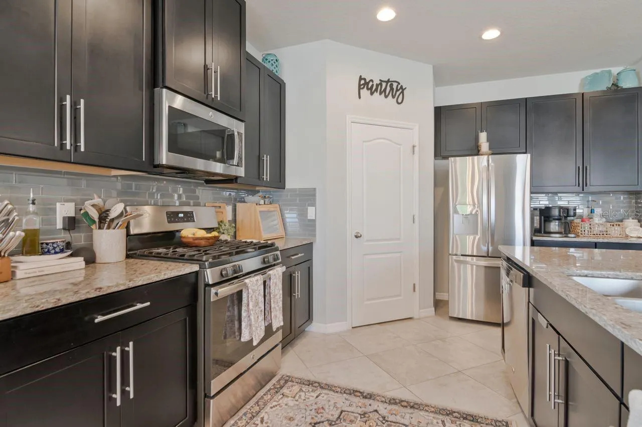 11143 SPRING POINT CIR