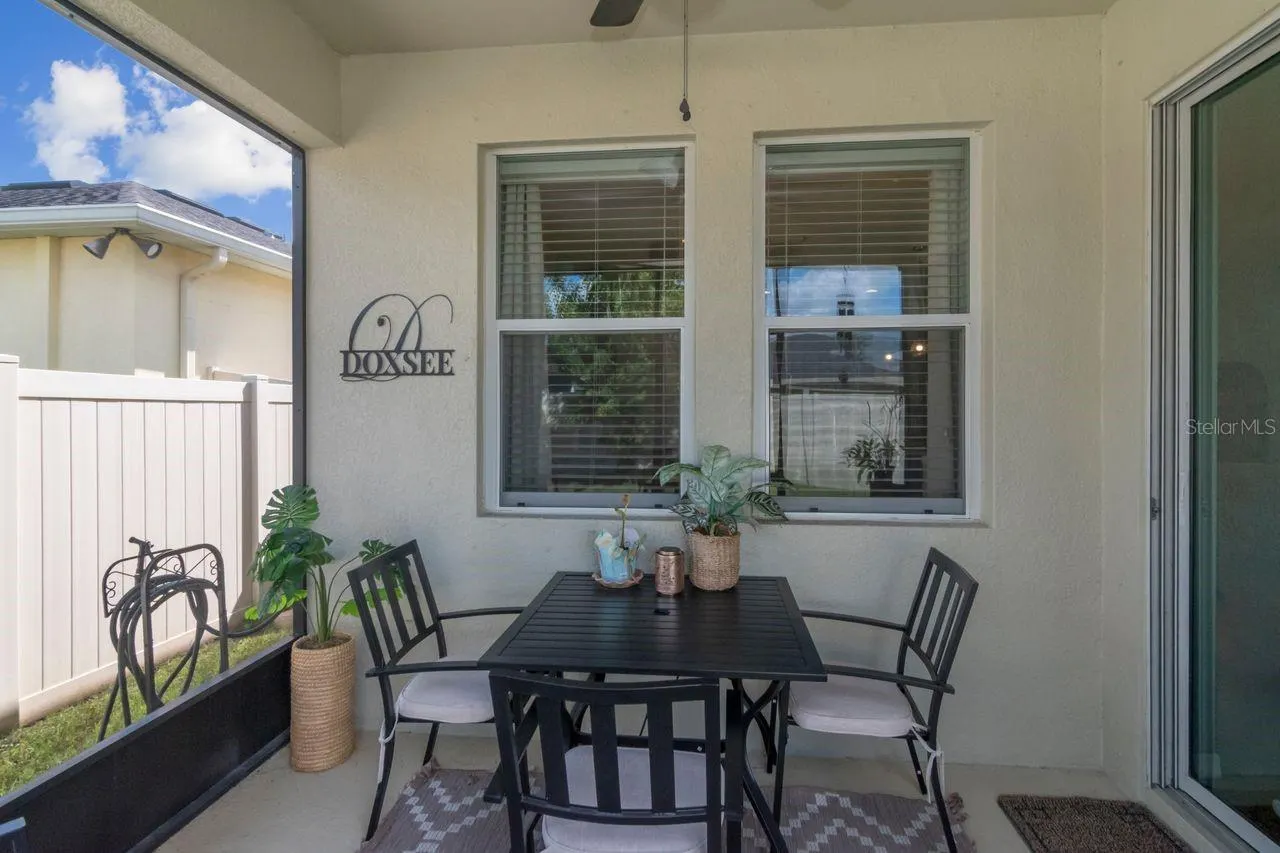 11143 SPRING POINT CIR