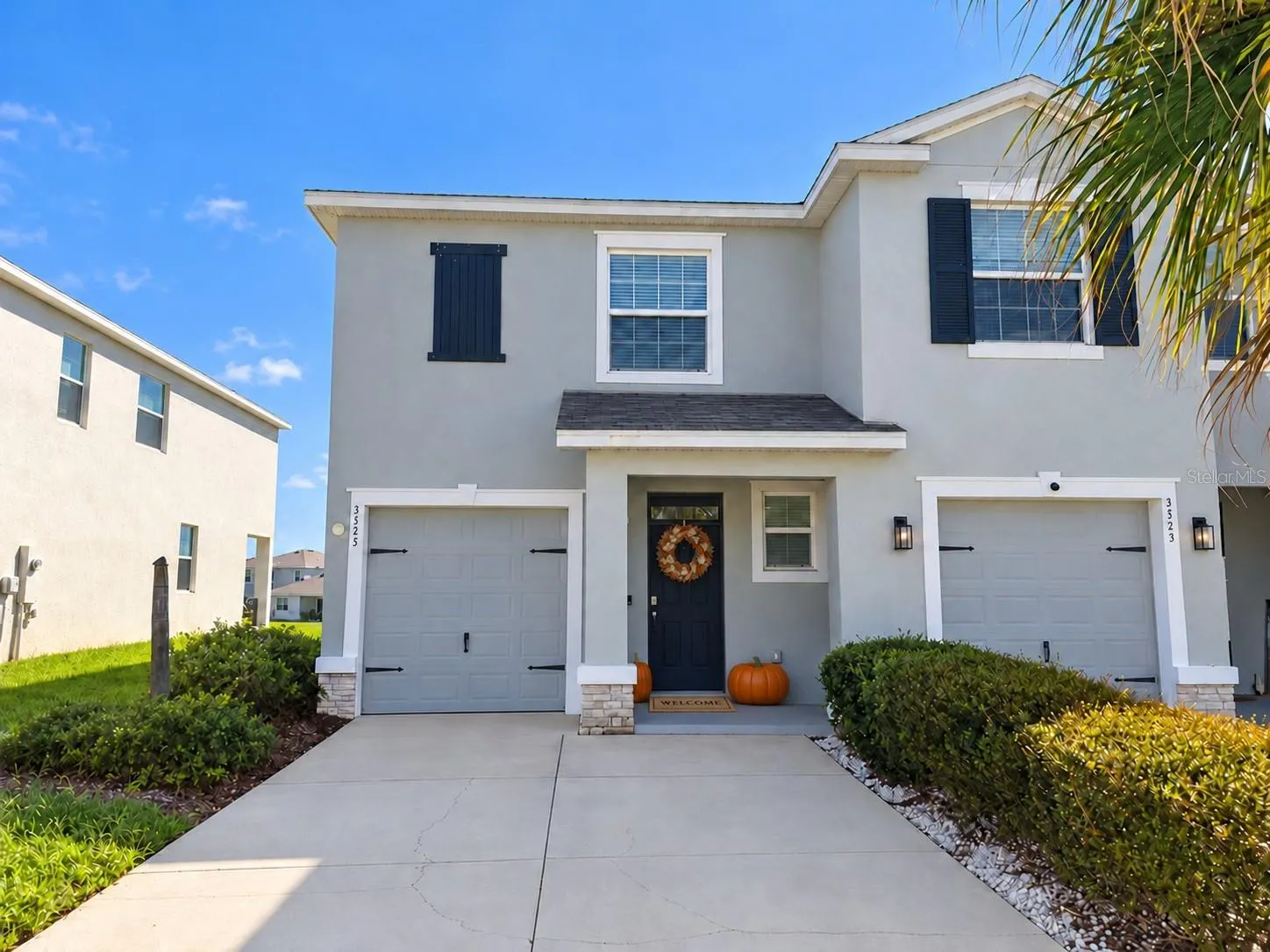 3515 WHITE DANDELION CT
