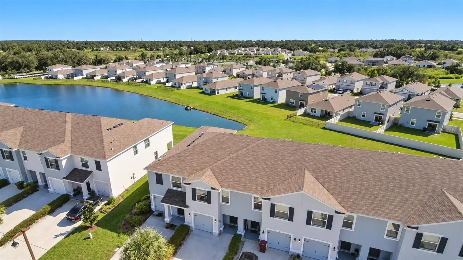 3515 WHITE DANDELION CT