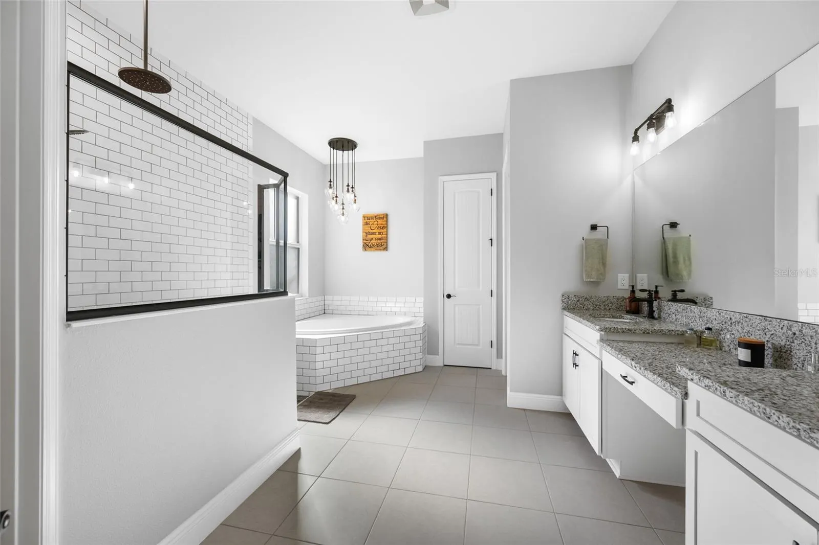 4161 GLADE WOOD LOOP