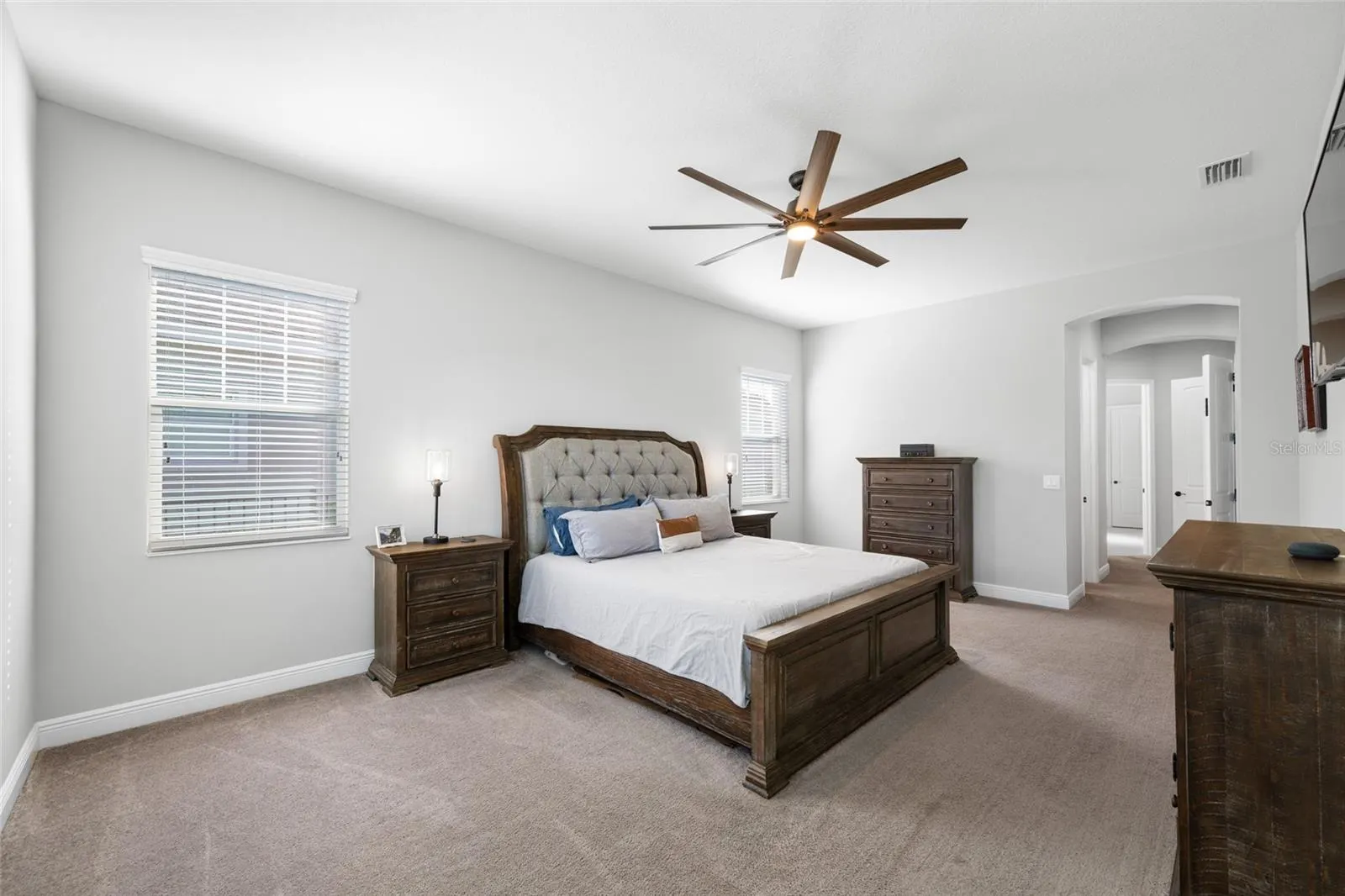 4161 GLADE WOOD LOOP