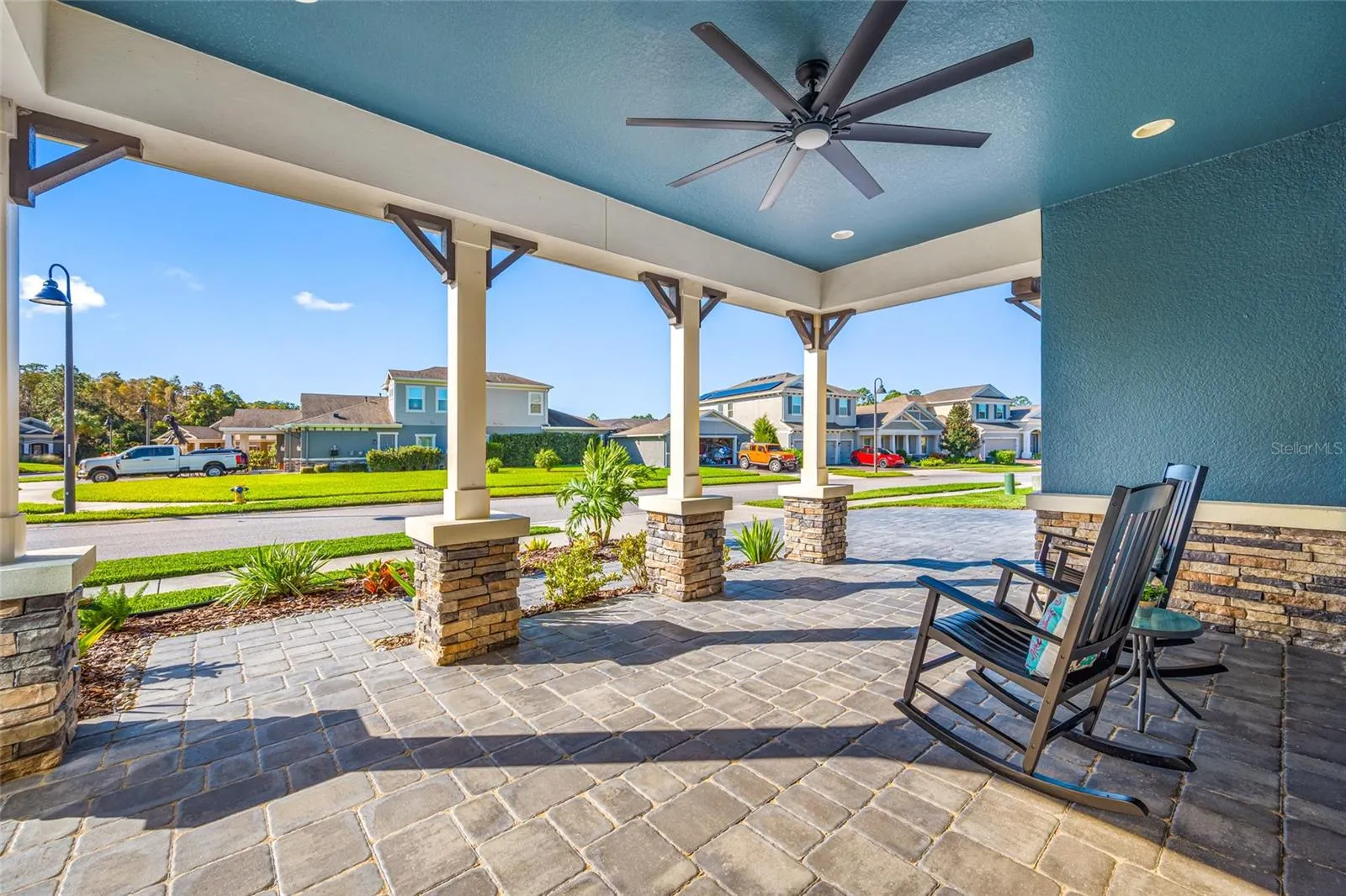 4161 GLADE WOOD LOOP
