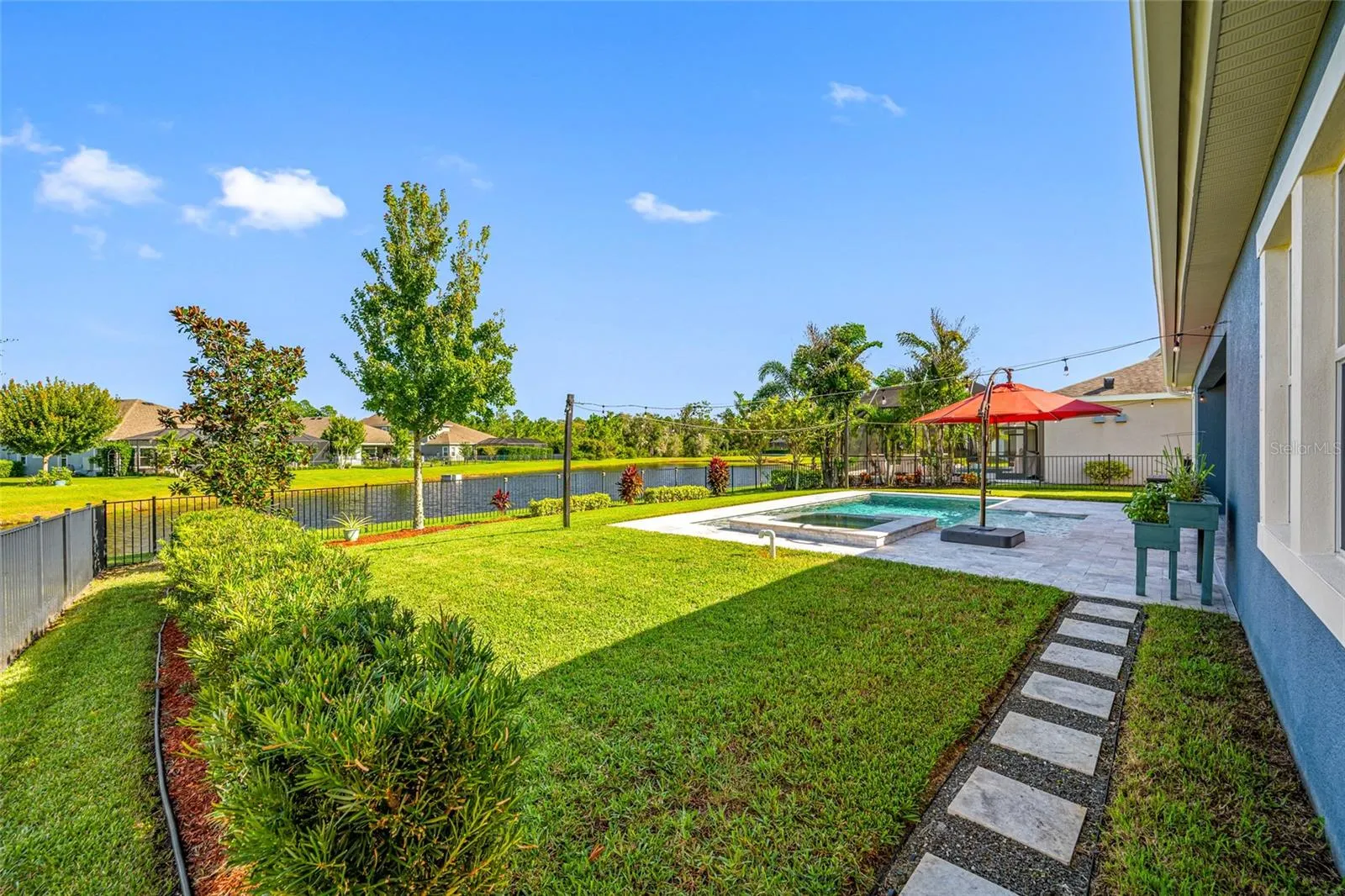 4161 GLADE WOOD LOOP