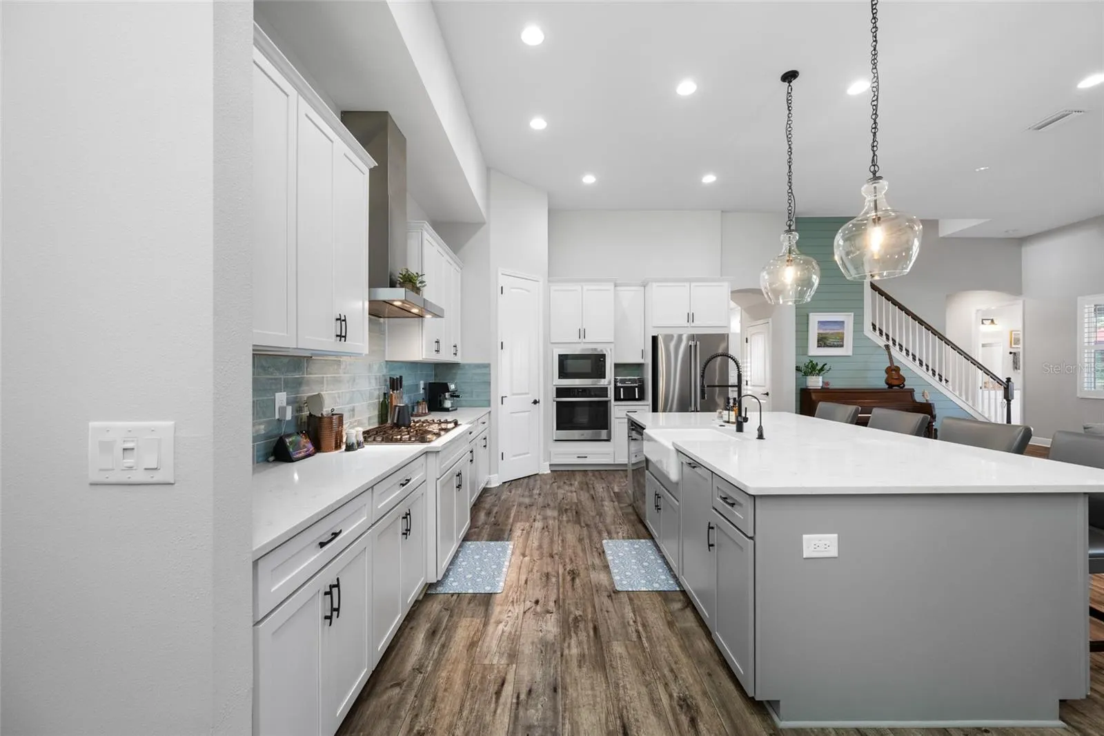 4161 GLADE WOOD LOOP