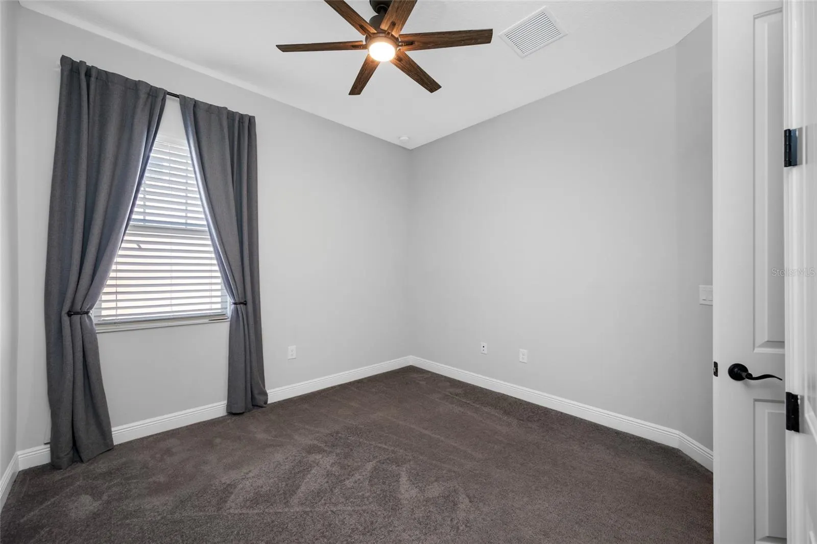 4161 GLADE WOOD LOOP