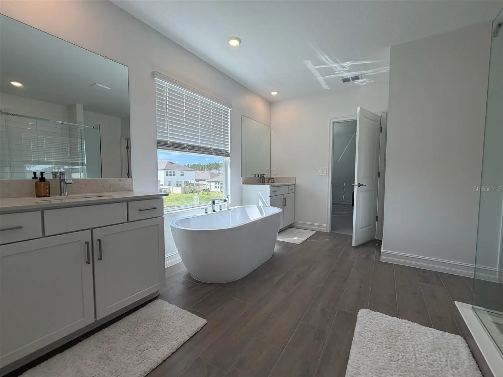 18125 SERENE LAKE LOOP