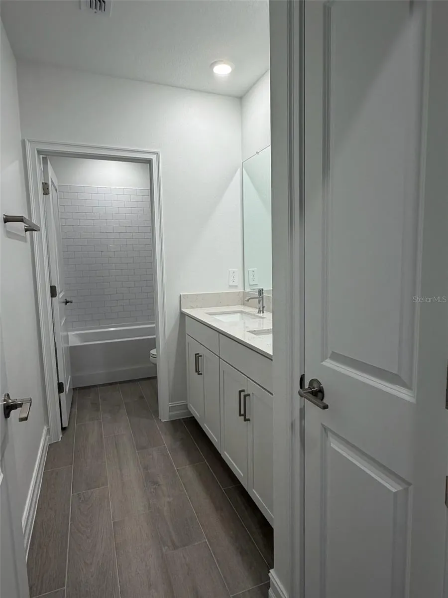 18125 SERENE LAKE LOOP