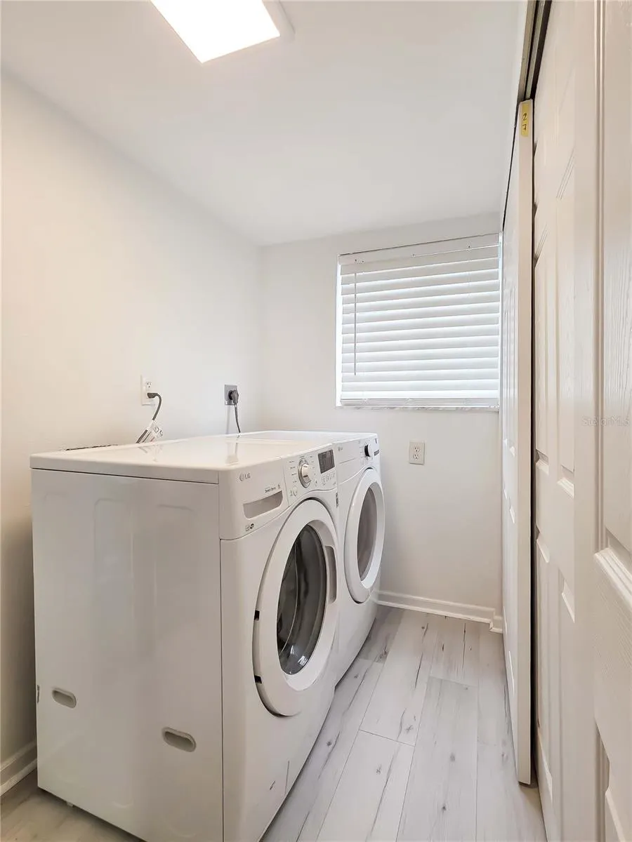 1651 CAPE HOPE AVE NE #2 #2