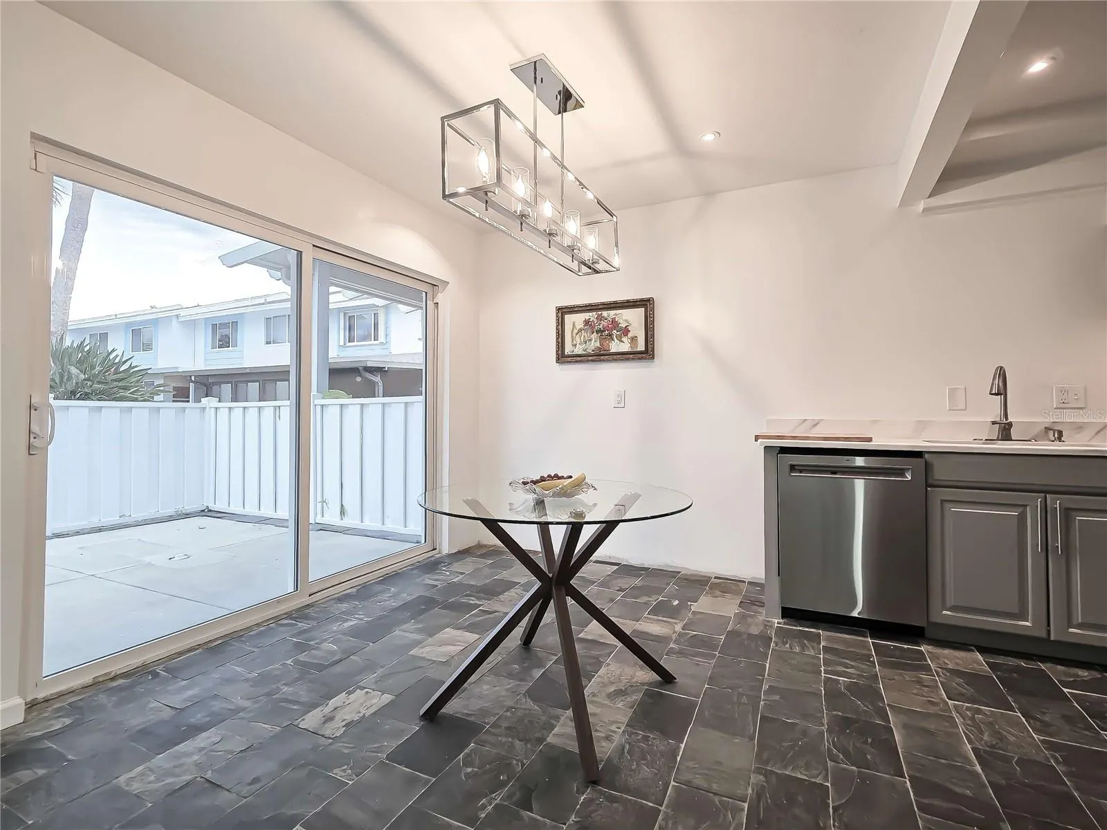 1651 CAPE HOPE AVE NE #2 #2