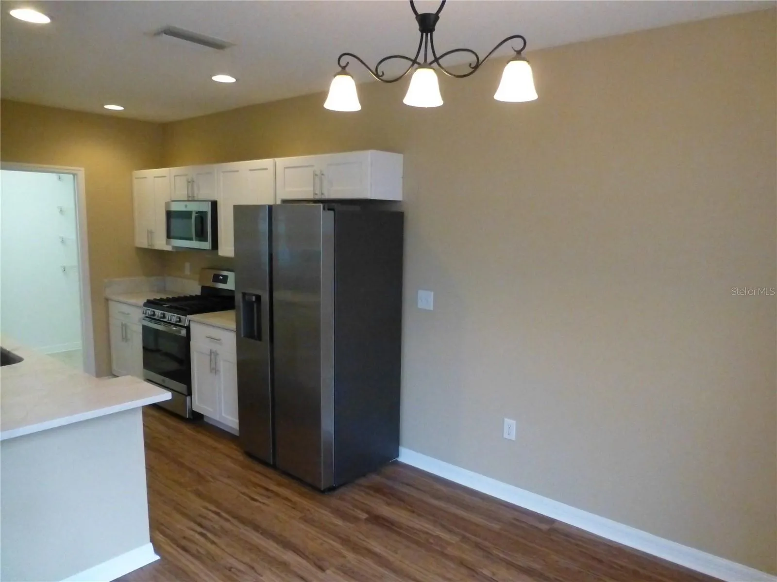 9411 W PARK VILLAGE DR