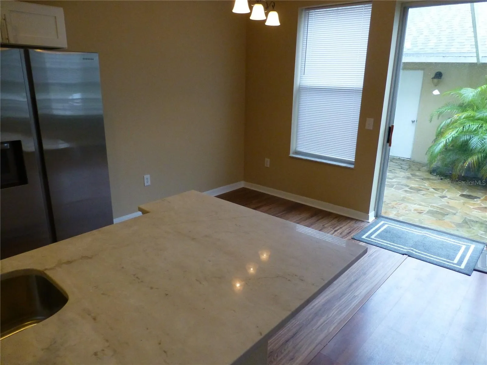 9411 W PARK VILLAGE DR