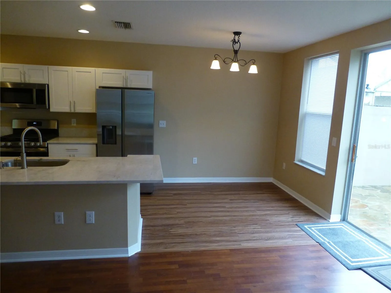 9411 W PARK VILLAGE DR