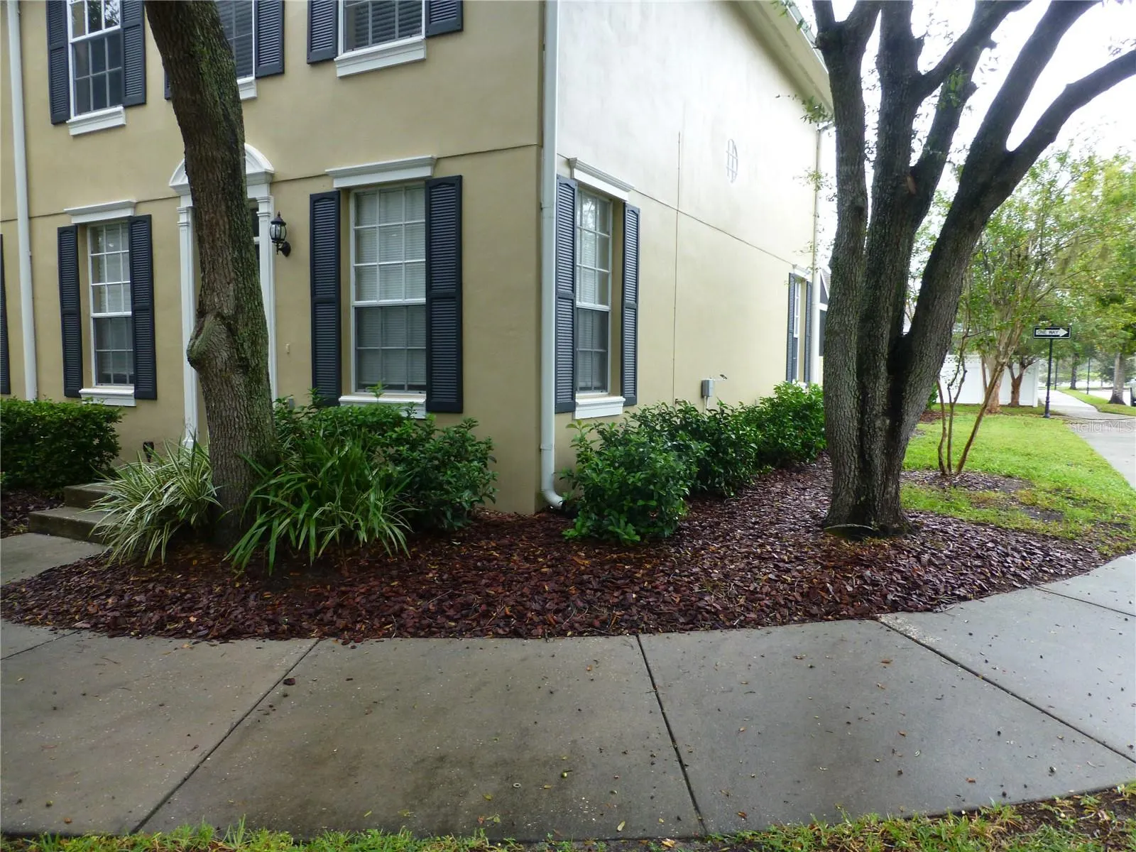9411 W PARK VILLAGE DR