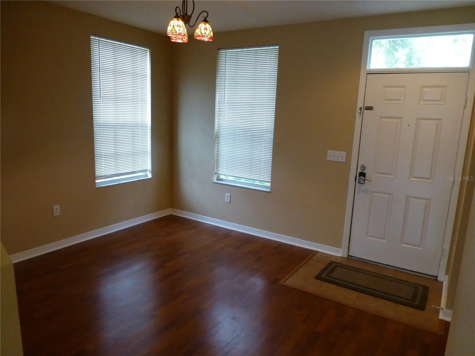 9411 W PARK VILLAGE DR