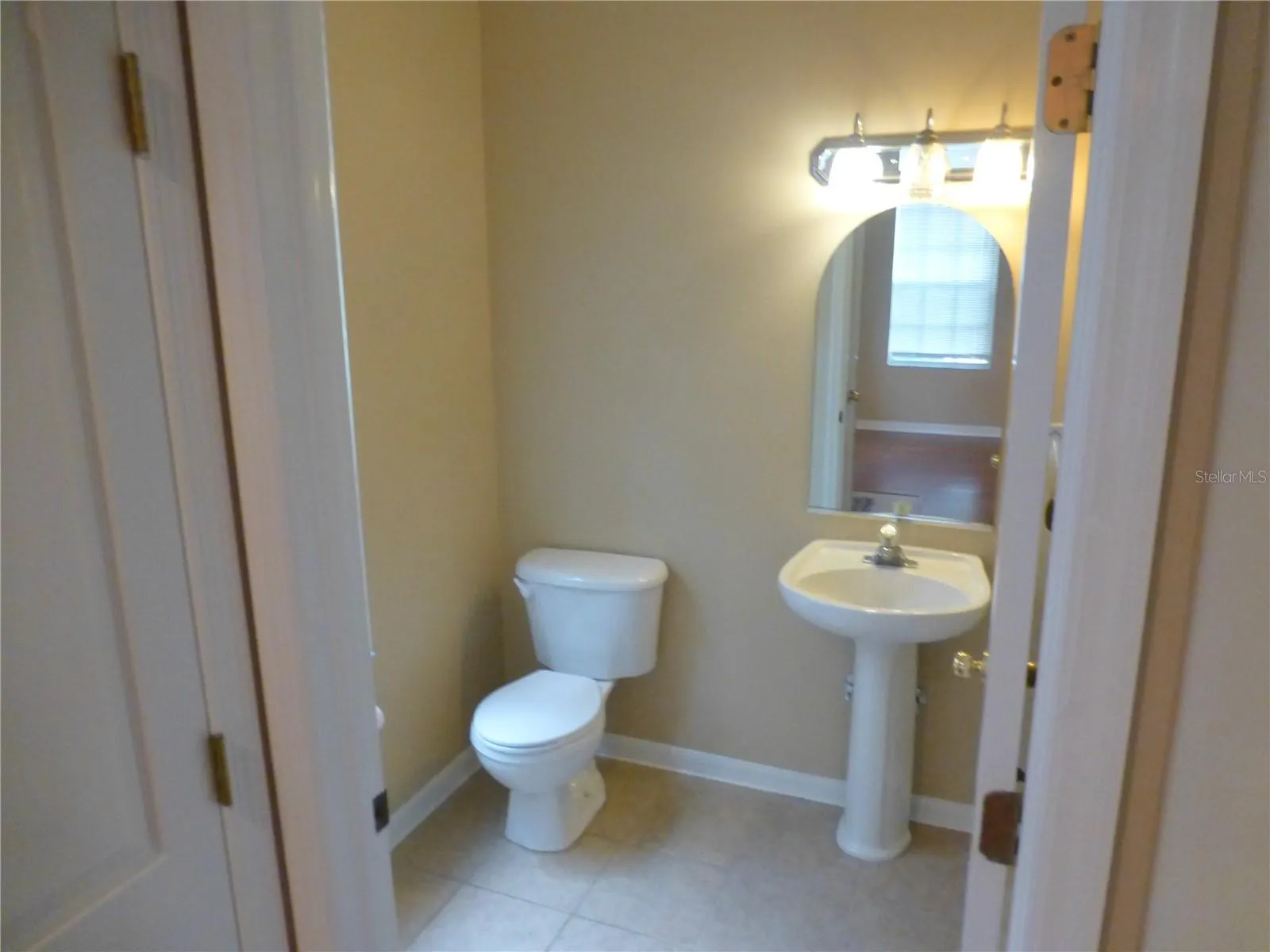 9411 W PARK VILLAGE DR