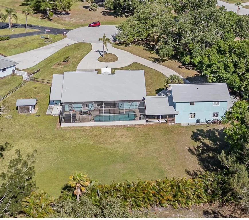 1305 GREENFIELD CIR