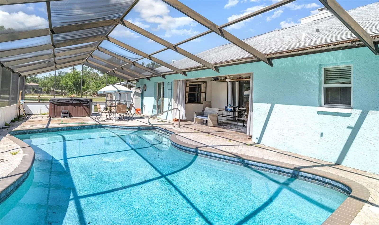 1305 GREENFIELD CIR