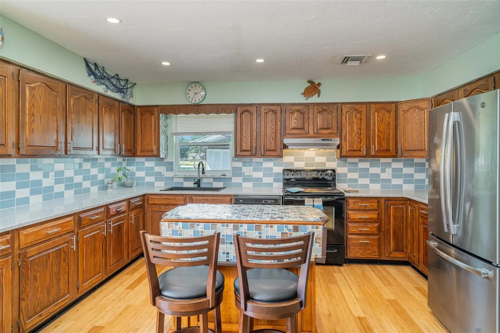 1305 GREENFIELD CIR