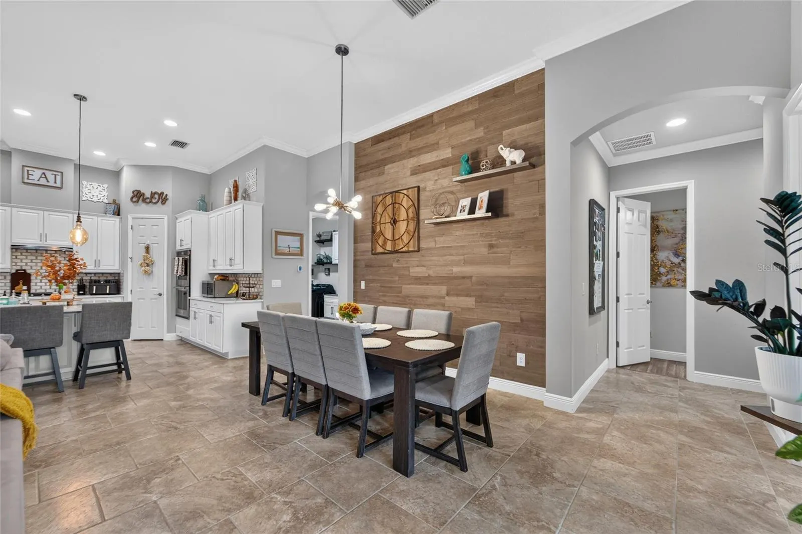7007 COVINGTON STONE AVE