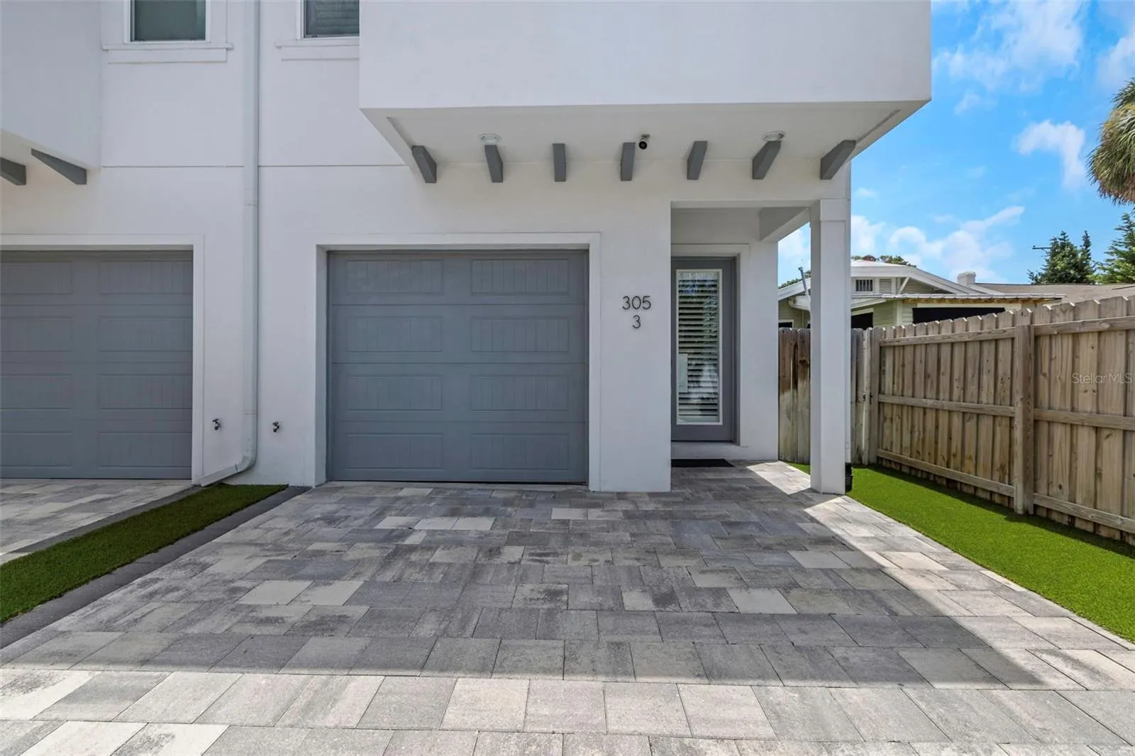 305 S ALBANY AVE #3 #3