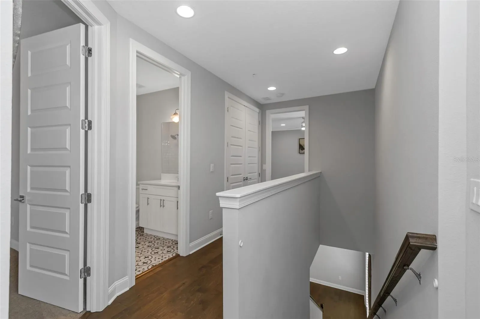 305 S ALBANY AVE #3 #3