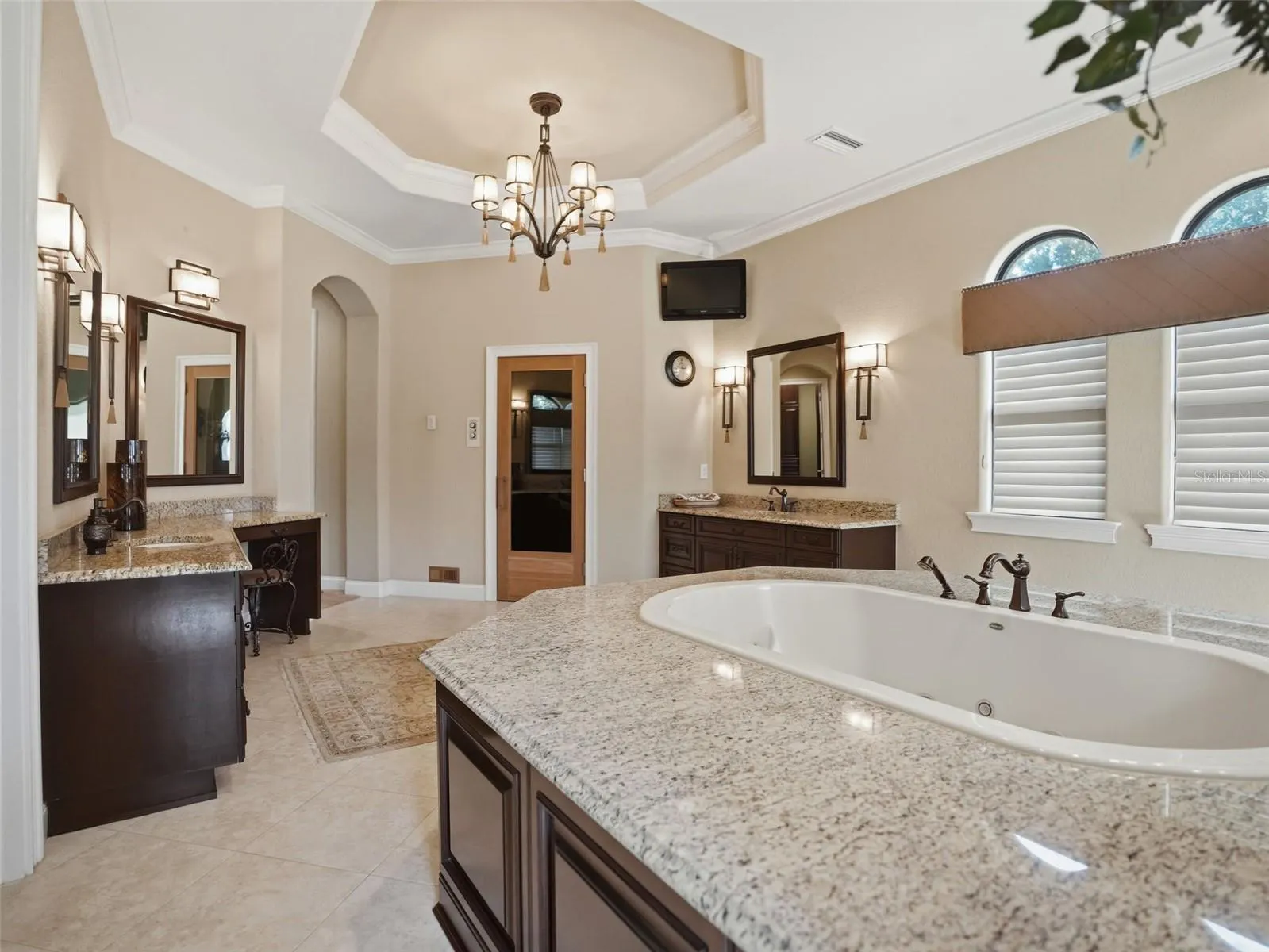 1450 VIRGINIA LEE CIR