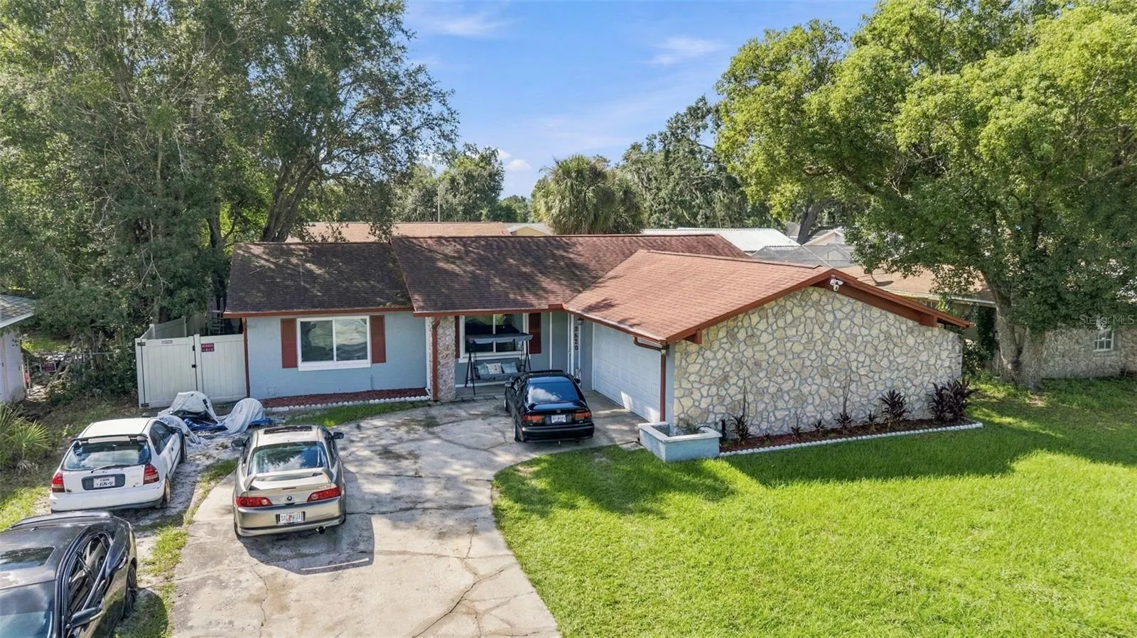 3620 COPPERTREE CIR