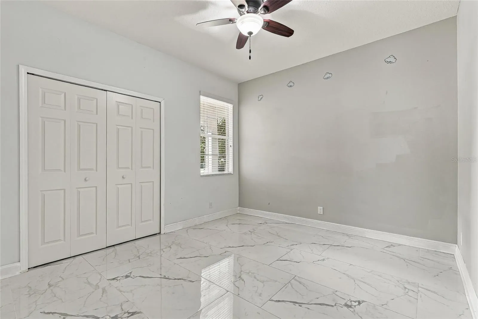 3004 MAPLE SHADE PL
