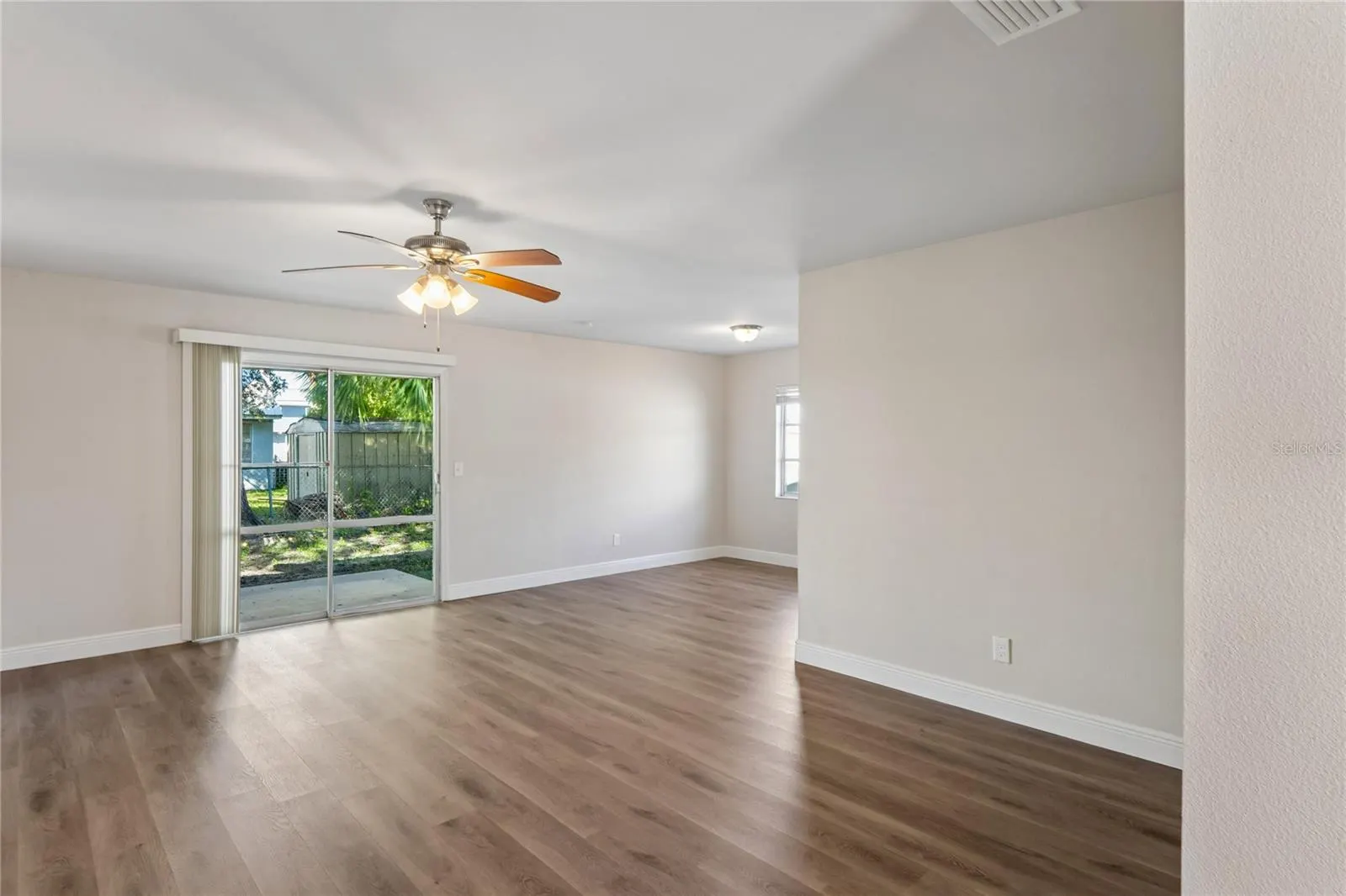 4810 WYNWOOD DR