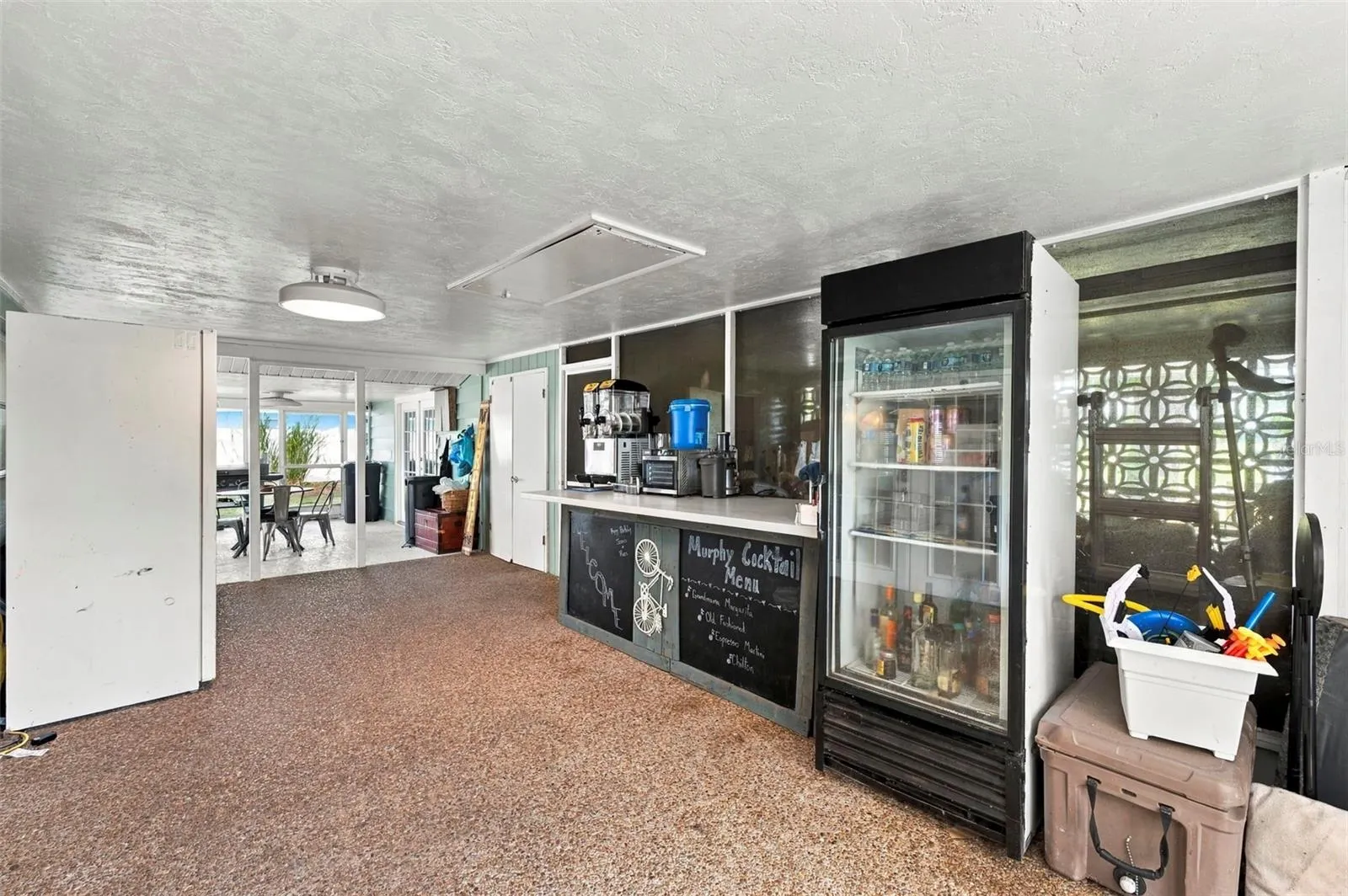 5105 W COUNTRY CLUB DR