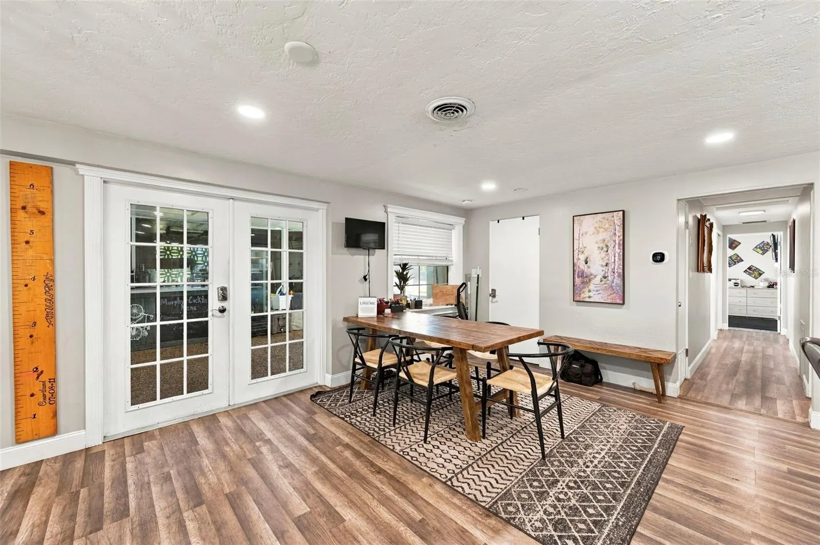 5105 W COUNTRY CLUB DR